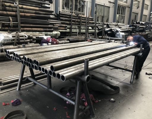 ซื้อ ท่อเหล็กไร้สแตนเลสที่ขีดขีดตามสั่ง ท่อเหล็กที่ขีดขีดขีดทนทาน online manufacture